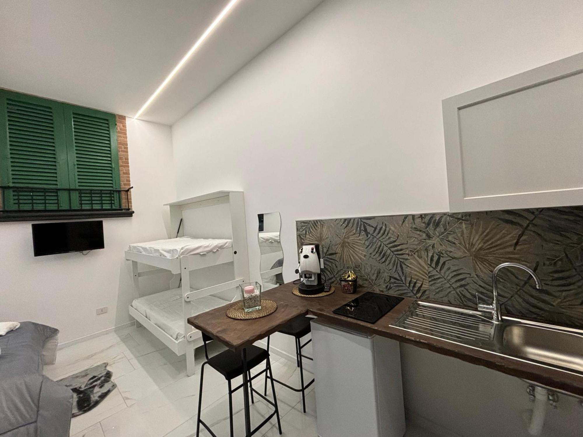 Briante House Bed & Breakfast Napoli Bagian luar foto