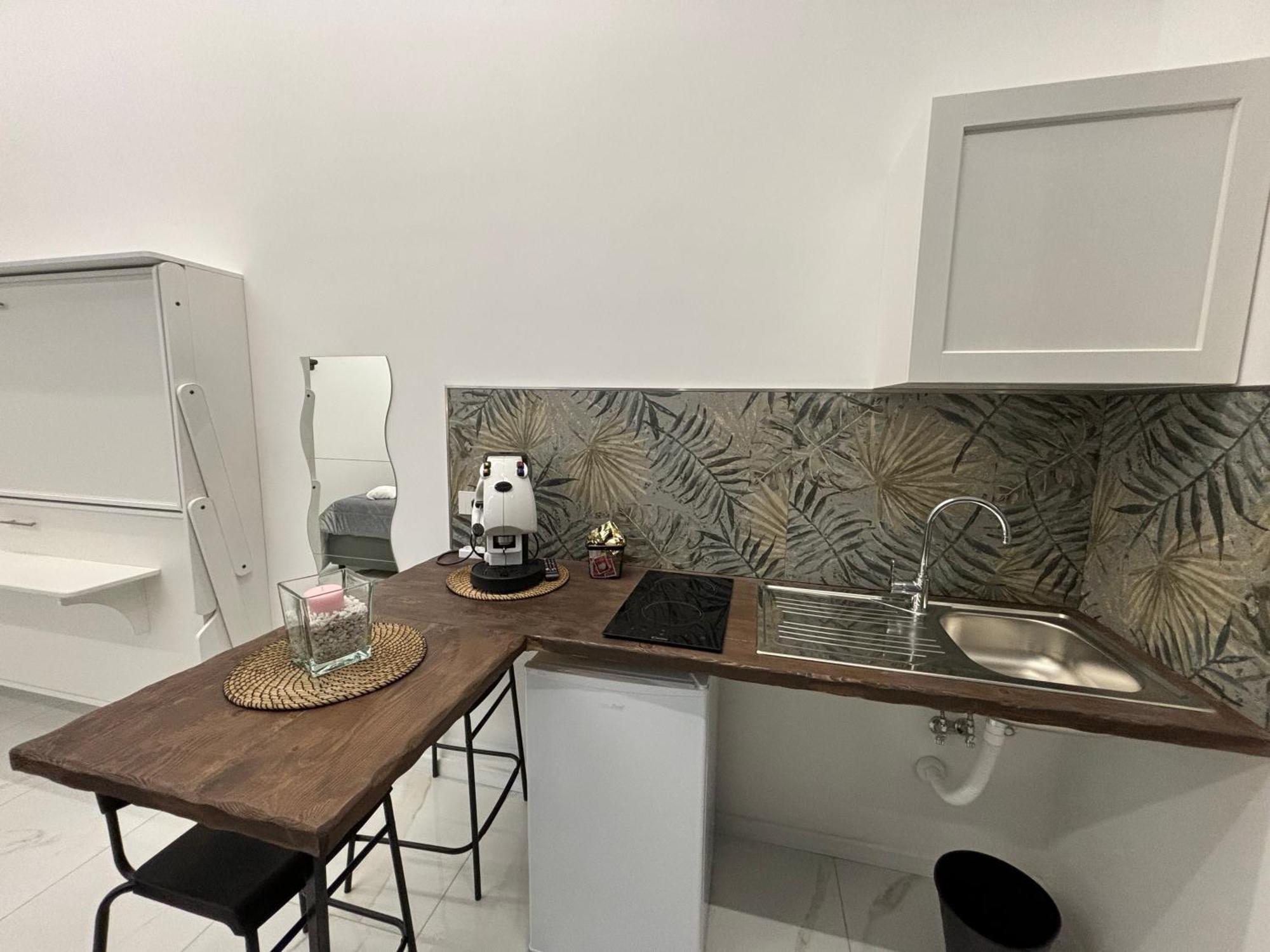 Briante House Bed & Breakfast Napoli Bagian luar foto