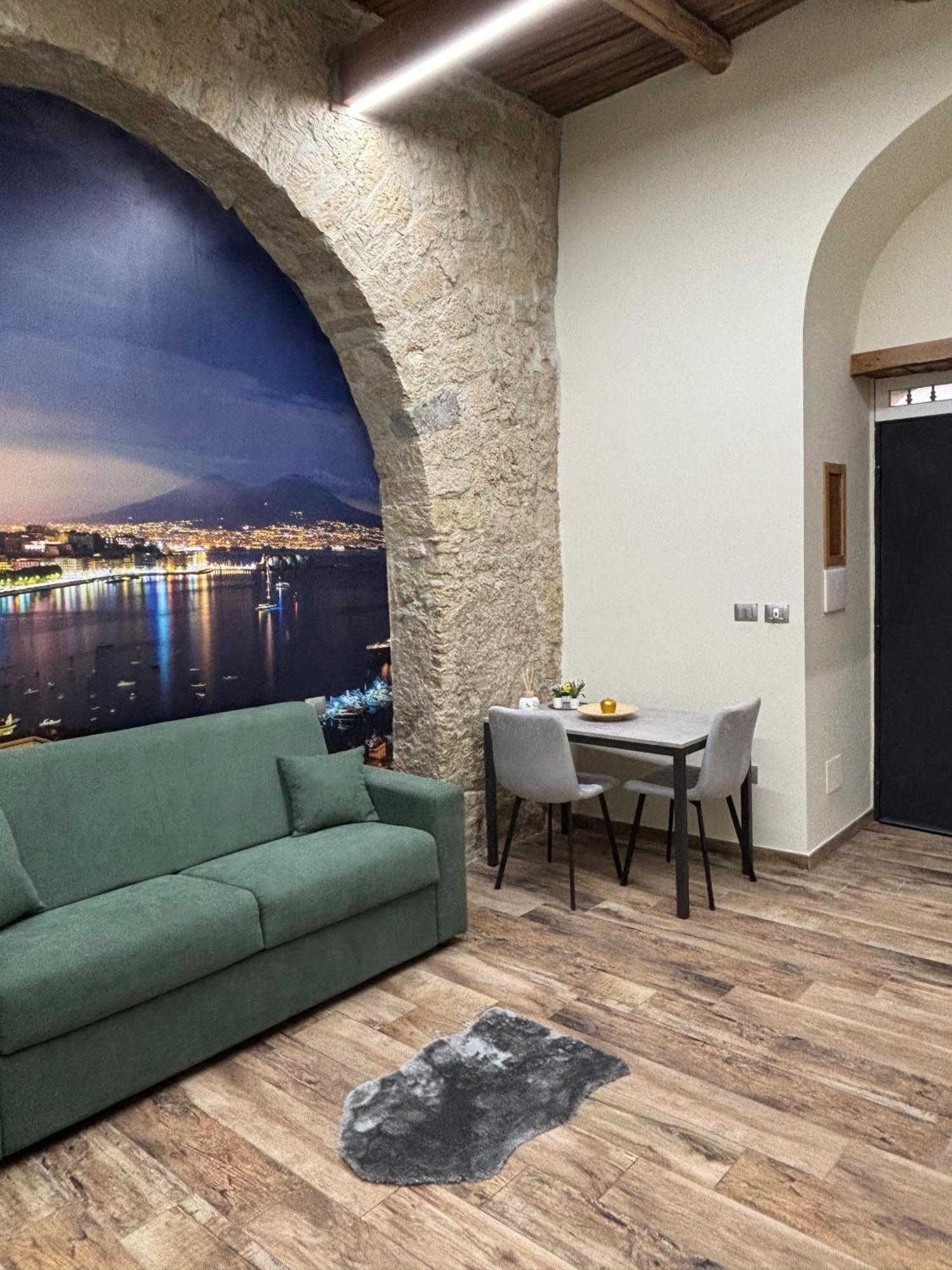 Briante House Bed & Breakfast Napoli Bagian luar foto